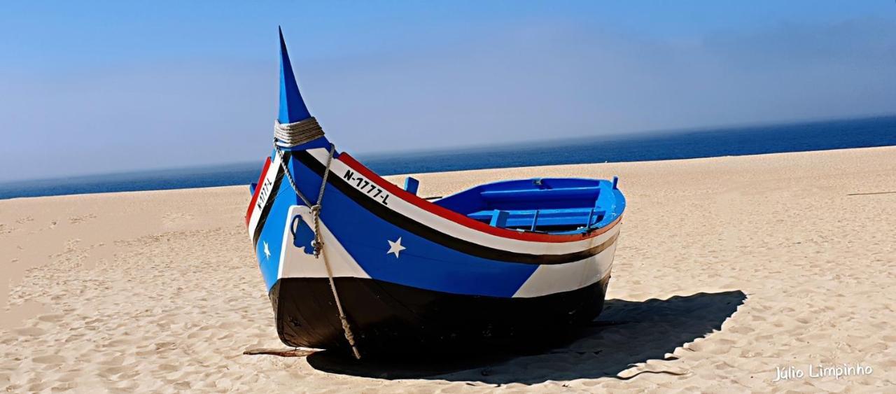 By The Beach Nazare Bagian luar foto